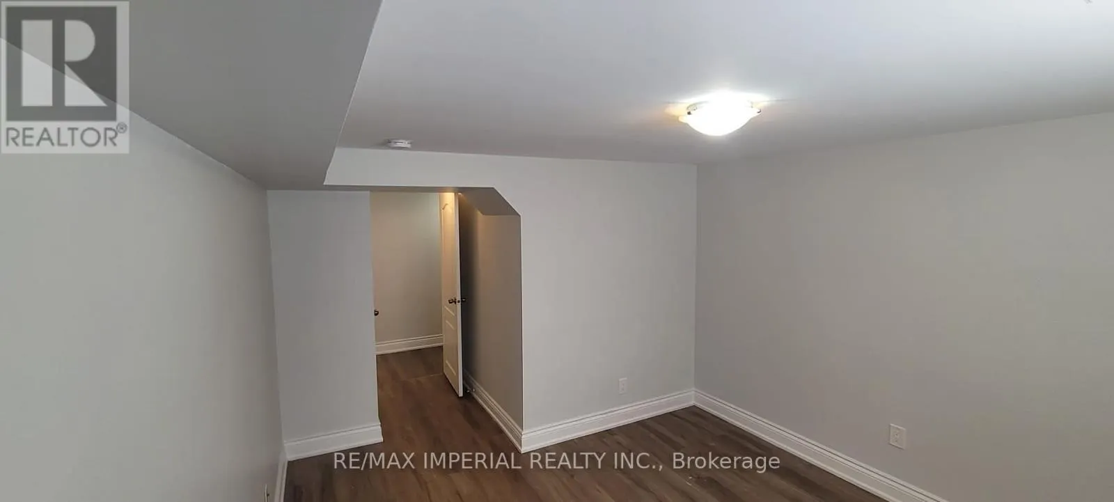BASEMEN - 552 HEMAN STREET