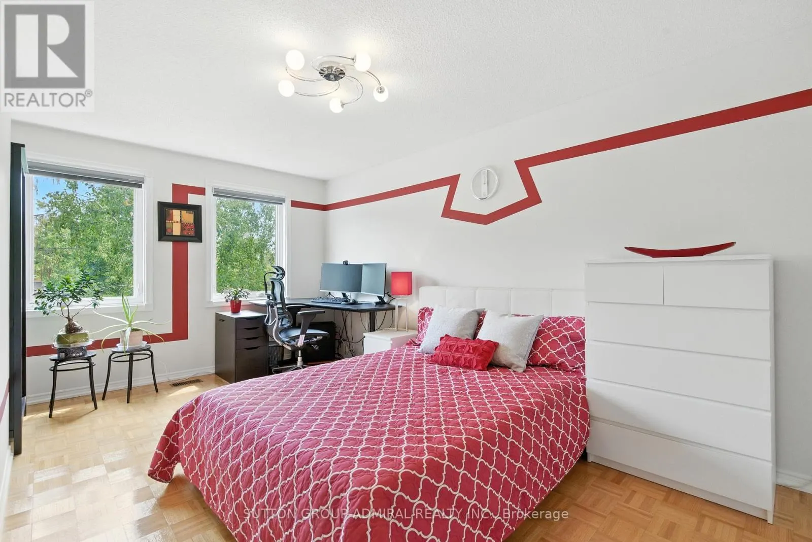 4 MAIR COURT