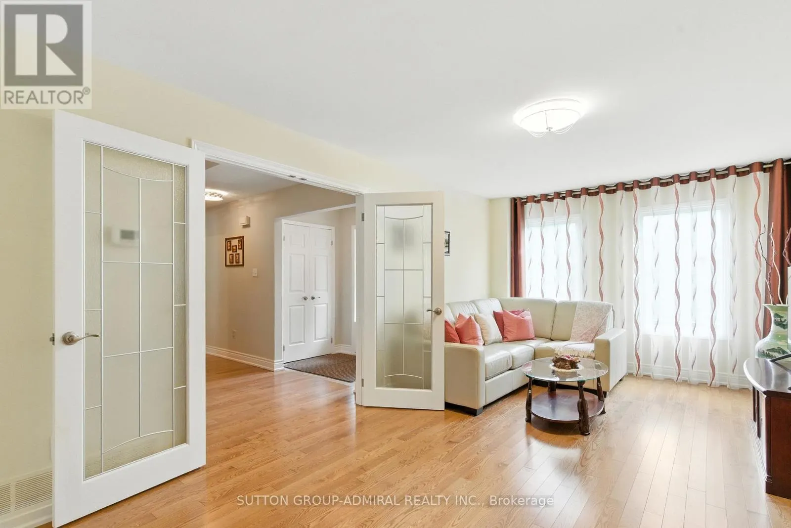 4 MAIR COURT