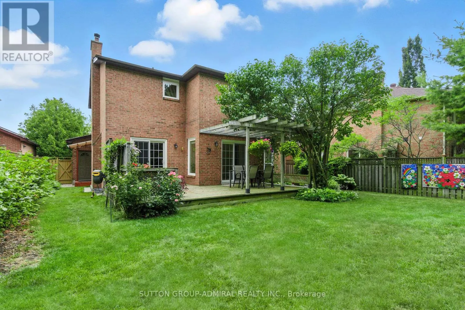 4 MAIR COURT