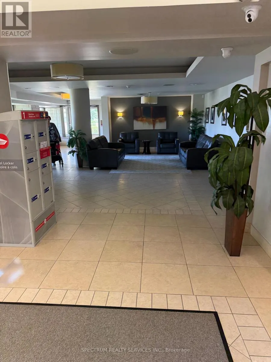 516 - 2500 RUTHERFORD ROAD
