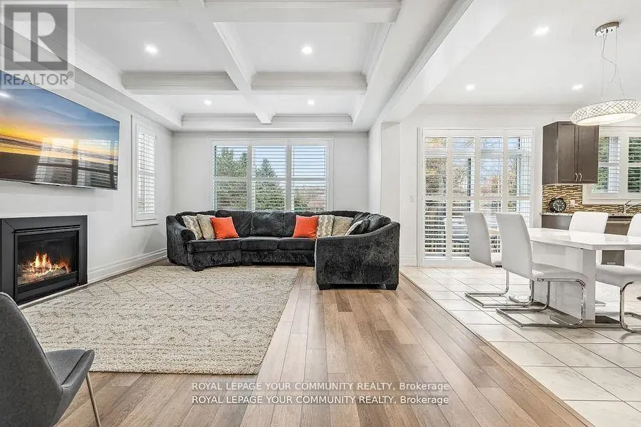54 PRAIRIE GRASS CRESCENT