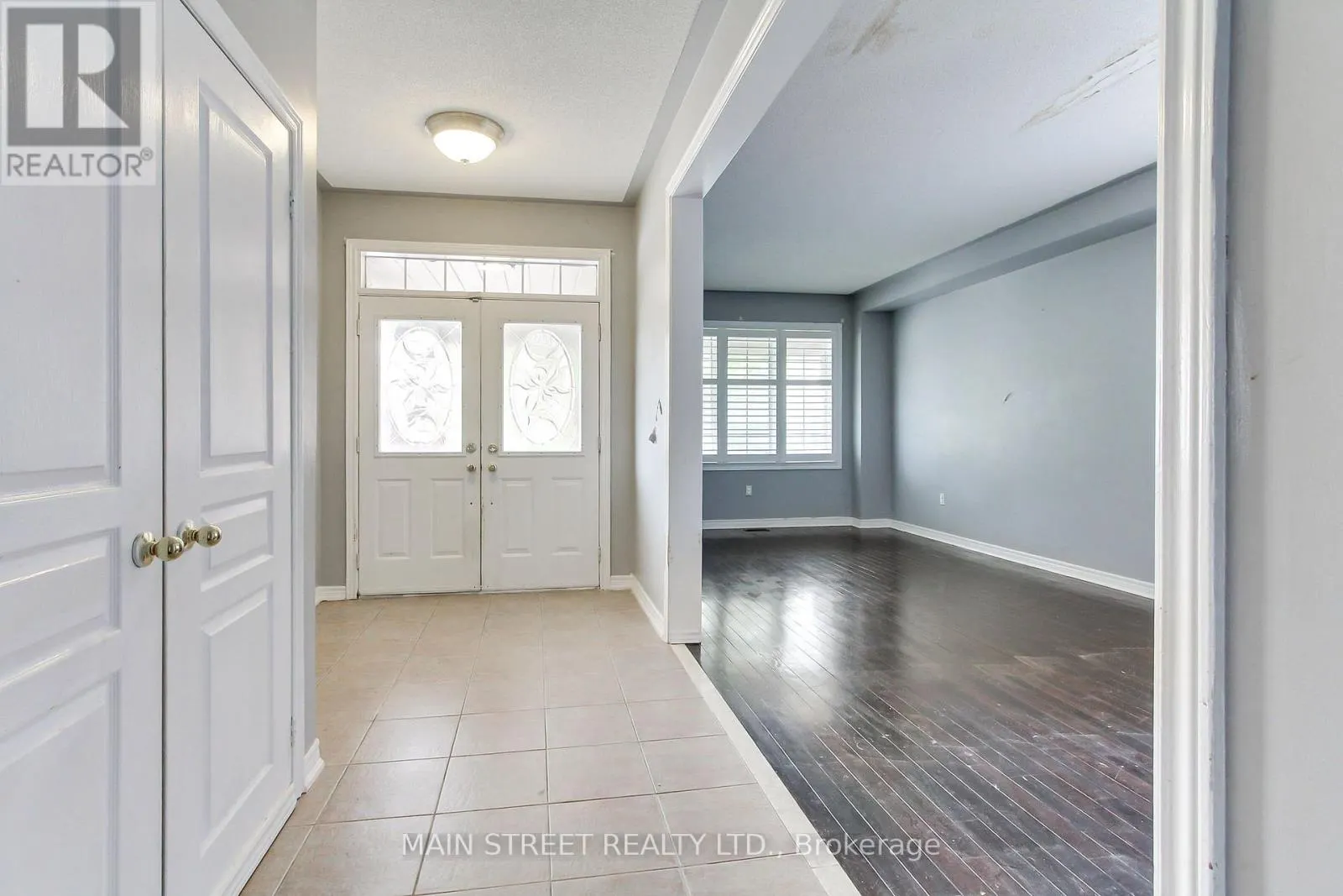4 CIDER CRESCENT CRESCENT
