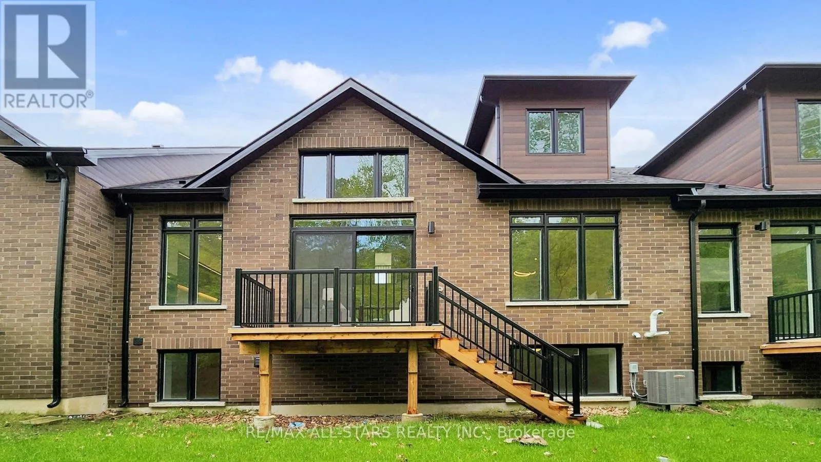 3 LOIS TORRANCE TRAIL