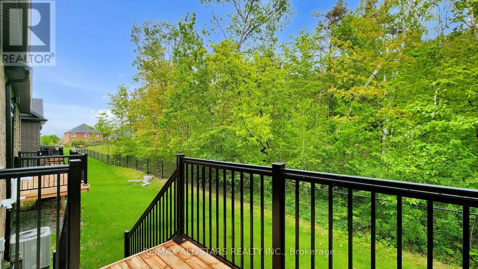 3 LOIS TORRANCE TRAIL