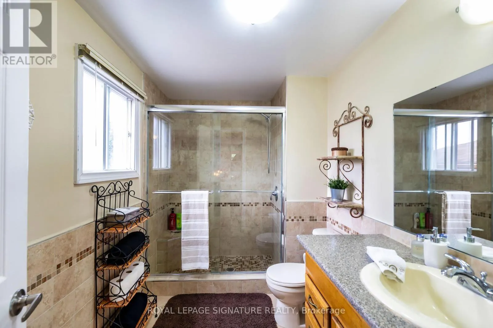 27 TWELVE OAKS DRIVE
