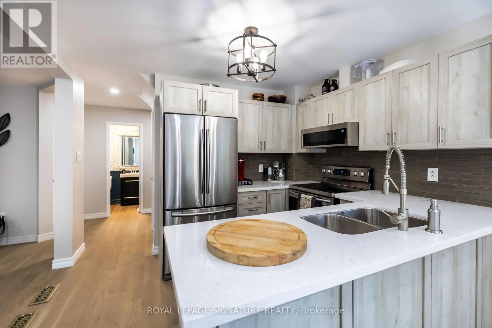 27 TWELVE OAKS DRIVE