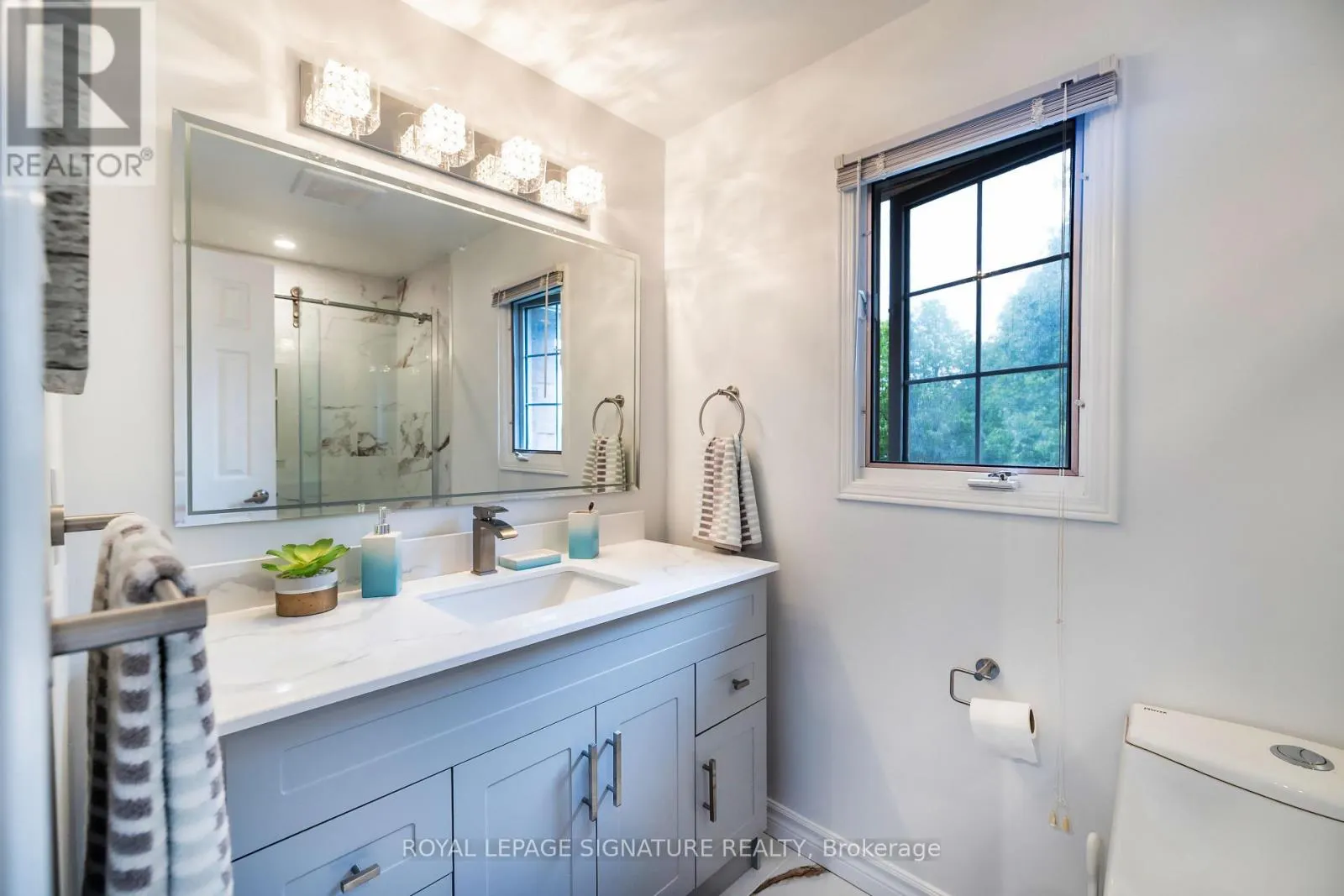27 TWELVE OAKS DRIVE