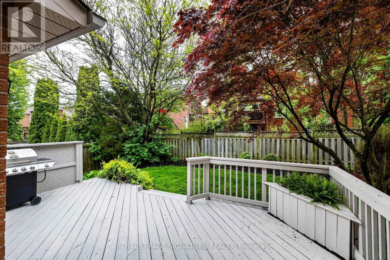 27 TWELVE OAKS DRIVE