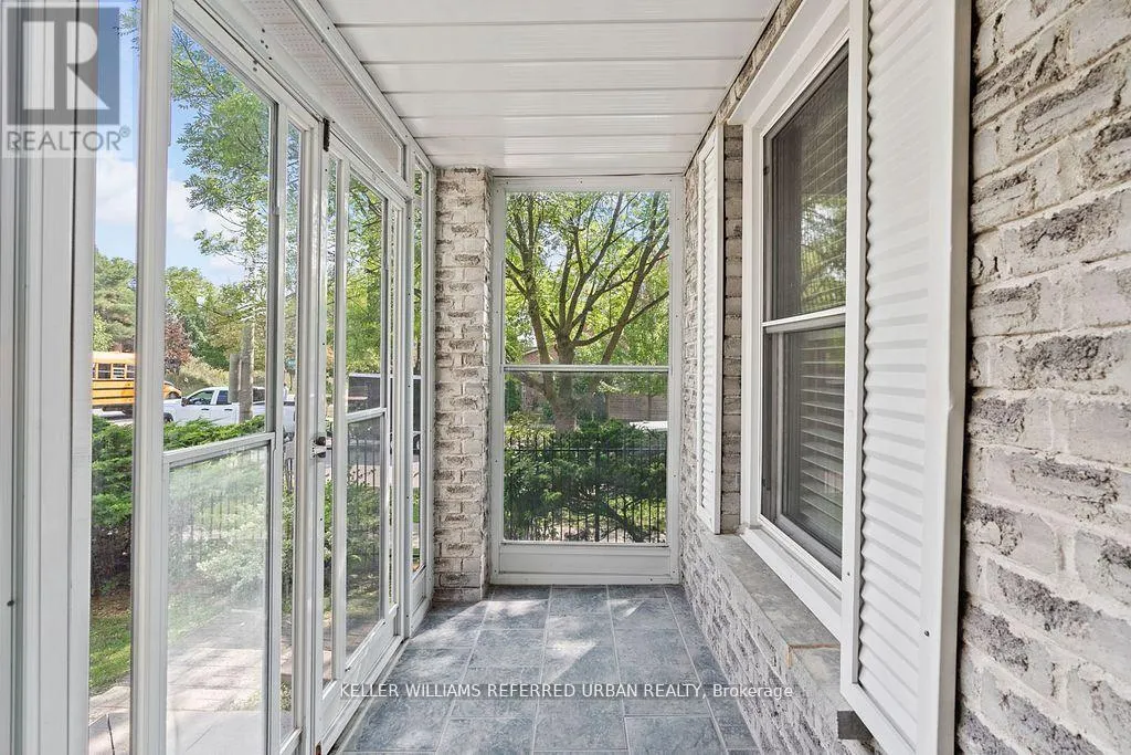 78 SUNSHINE DRIVE