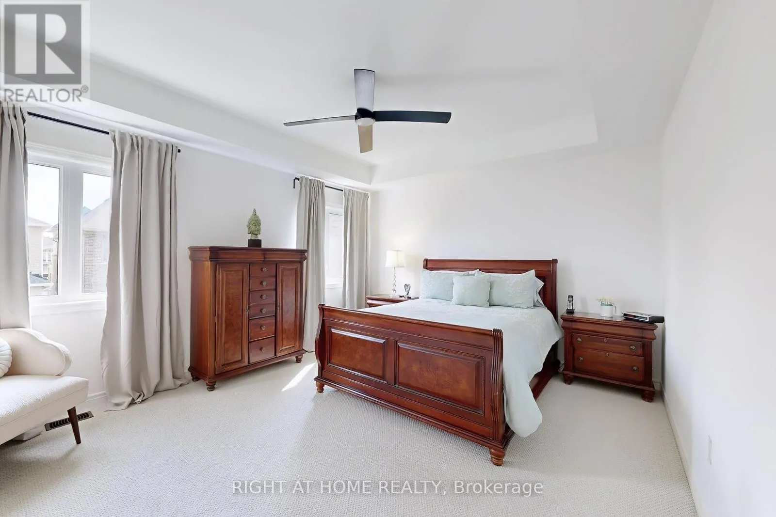 15 FOREST EDGE CRESCENT
