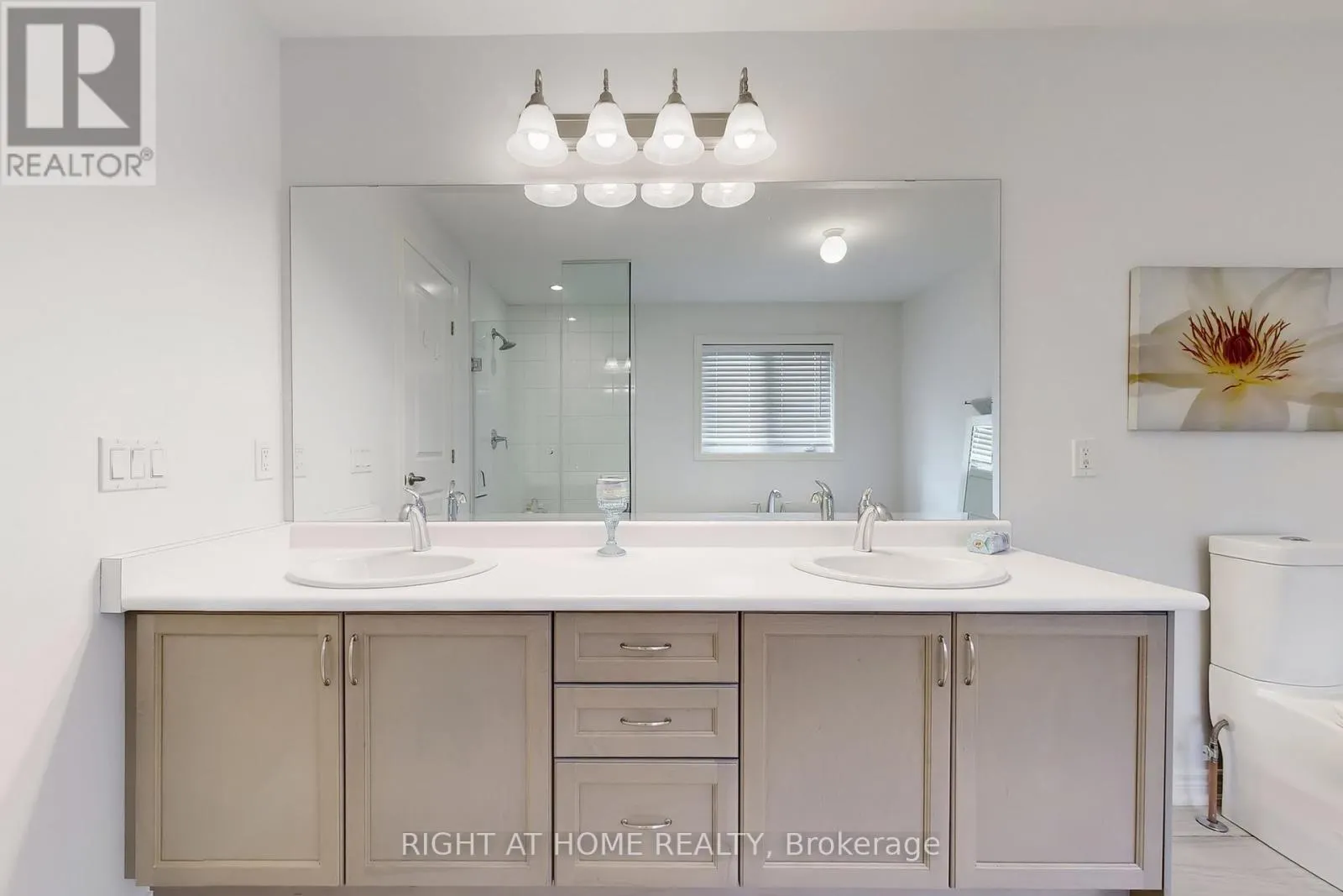 15 FOREST EDGE CRESCENT