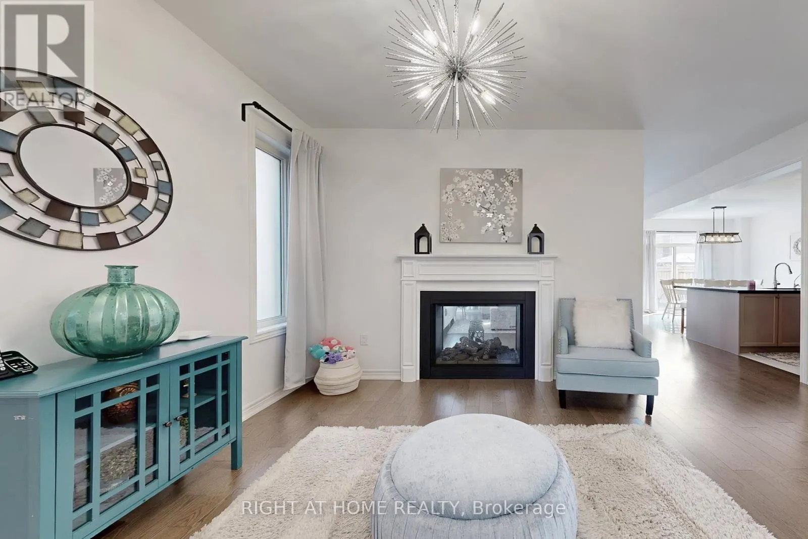 15 FOREST EDGE CRESCENT