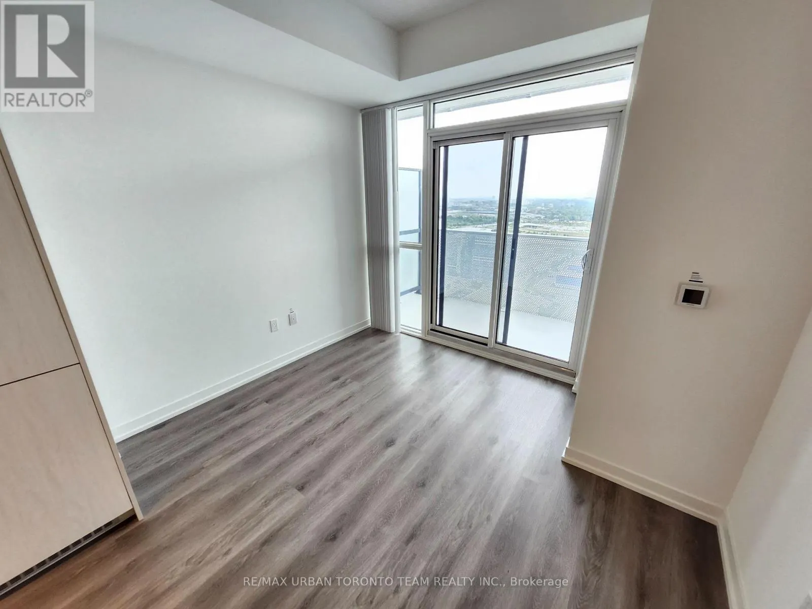 3612 - 28 INTERCHANGE WAY