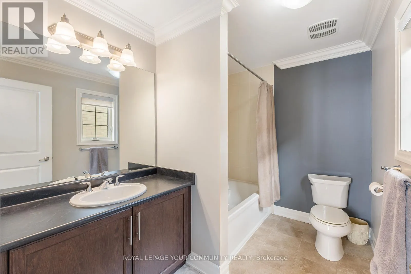 1 TERRY VIEW CRESCENT