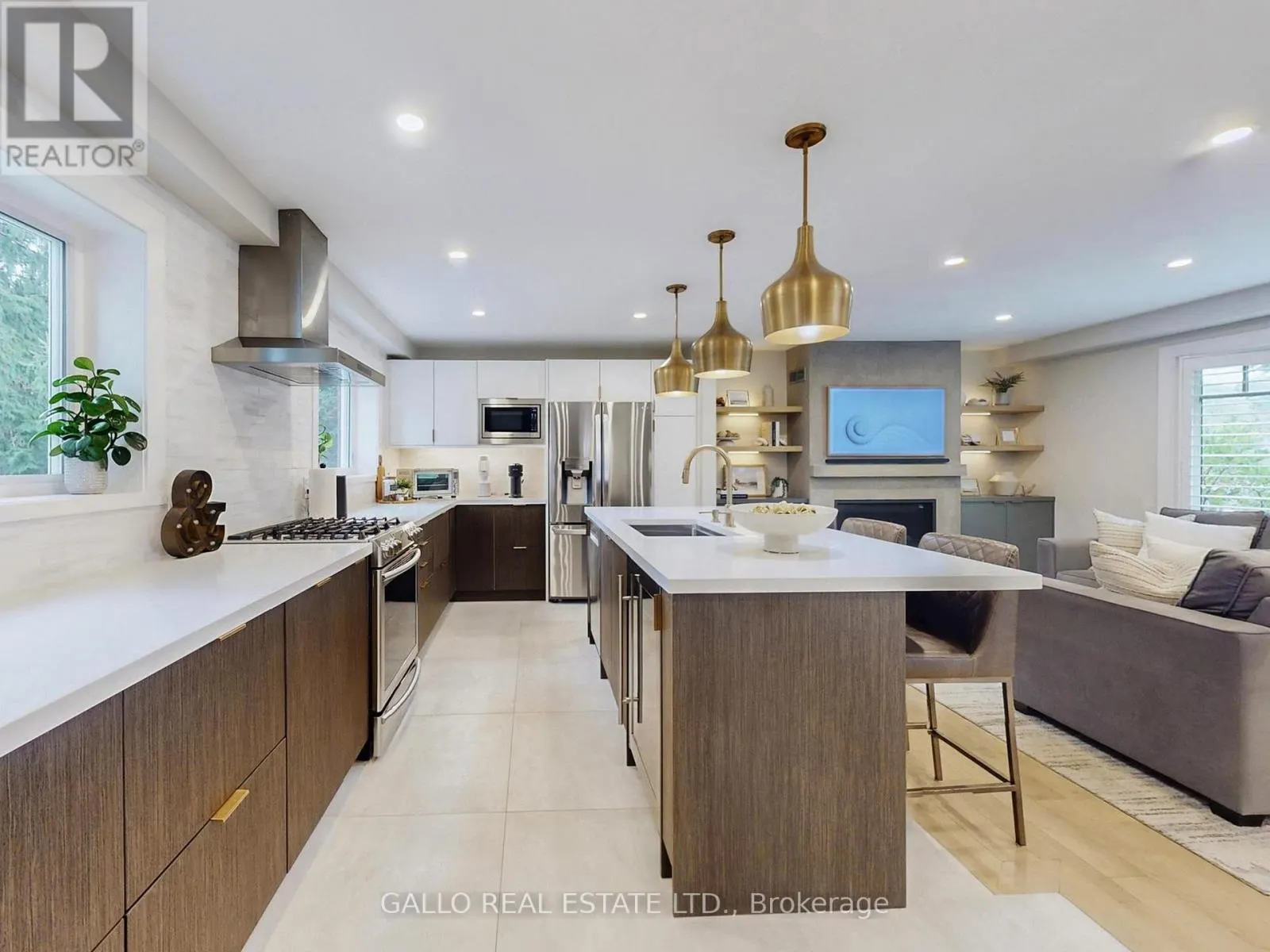 17 SIR CARADOC PLACE