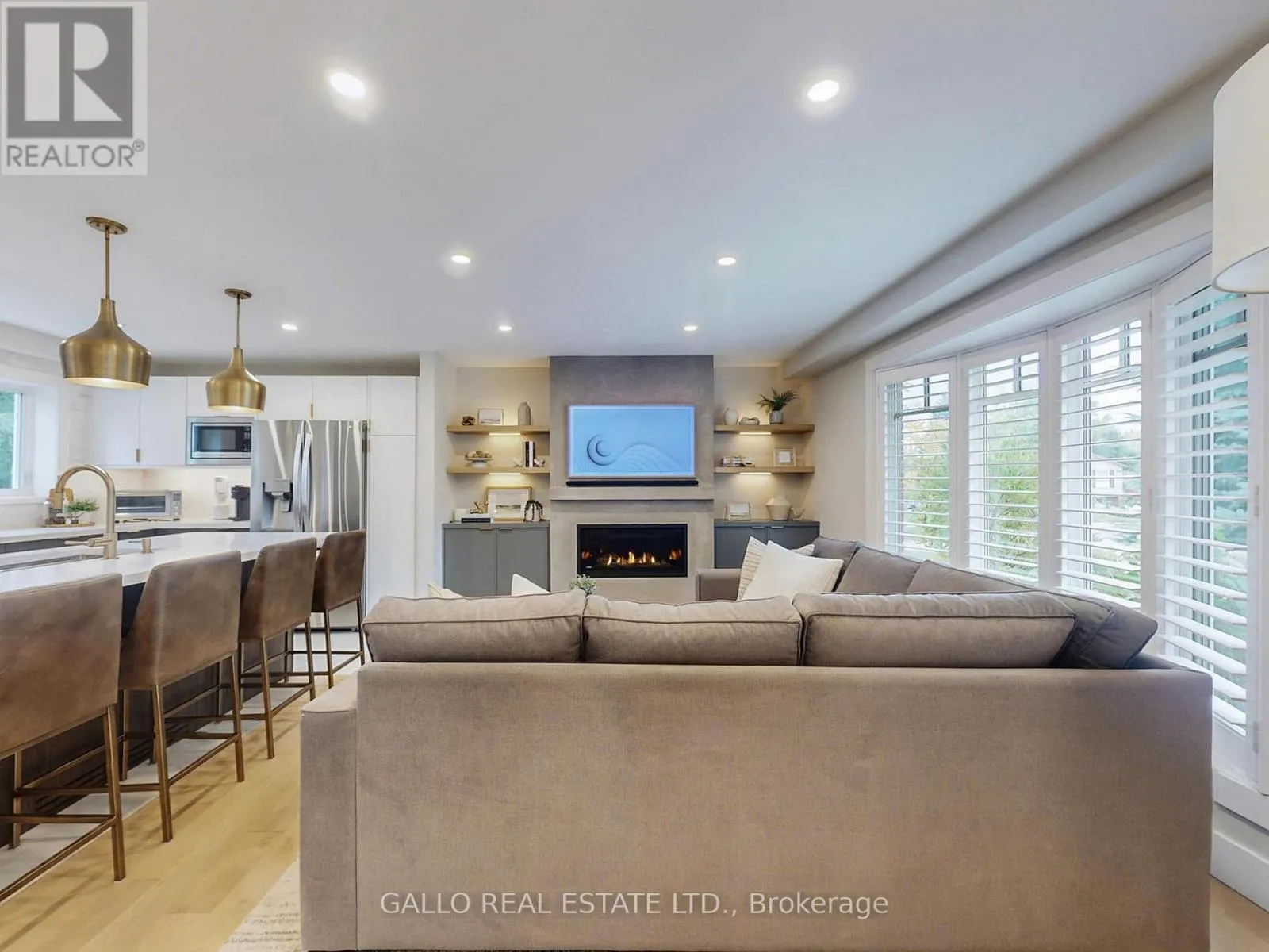 17 SIR CARADOC PLACE