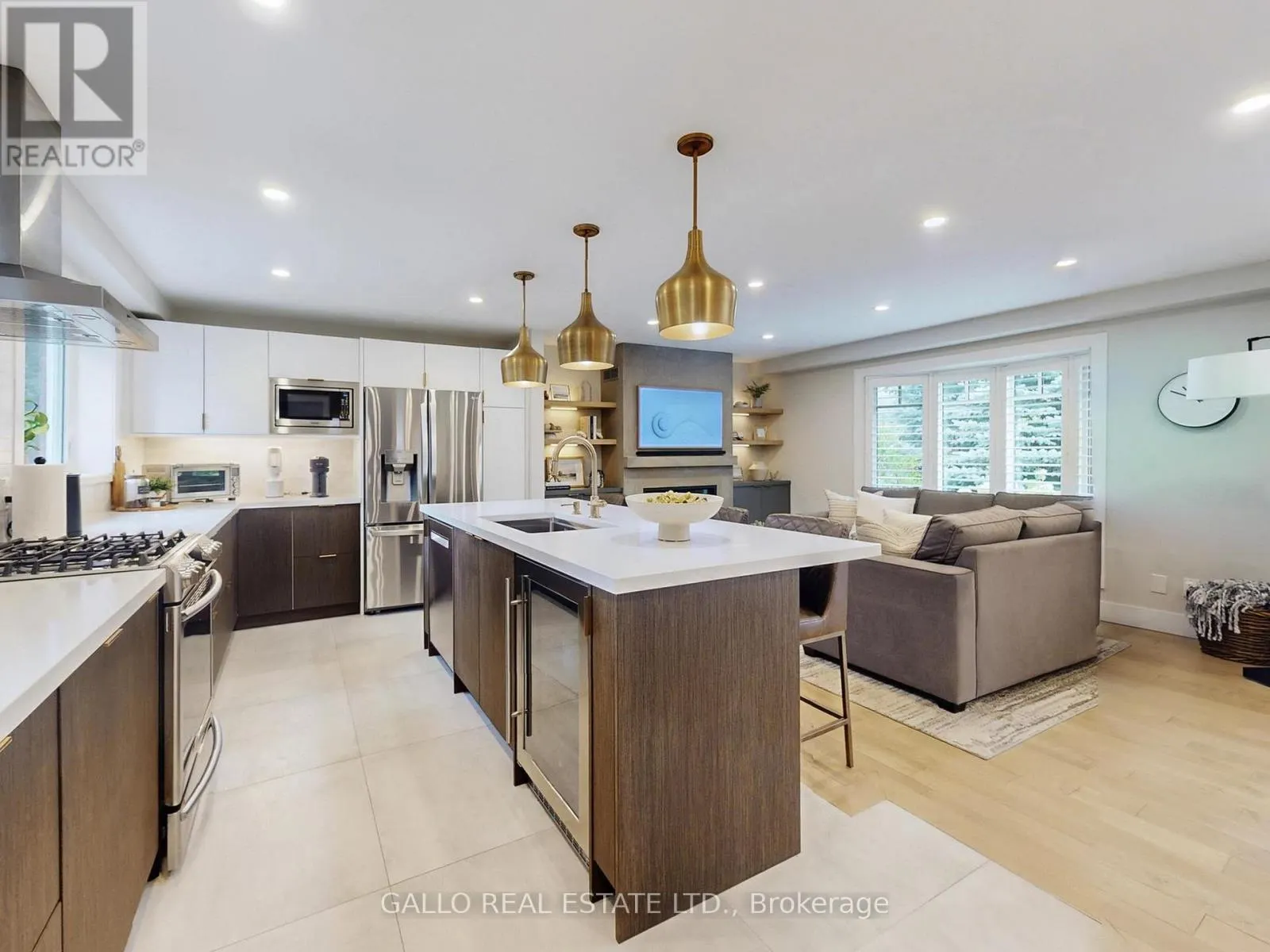 17 SIR CARADOC PLACE