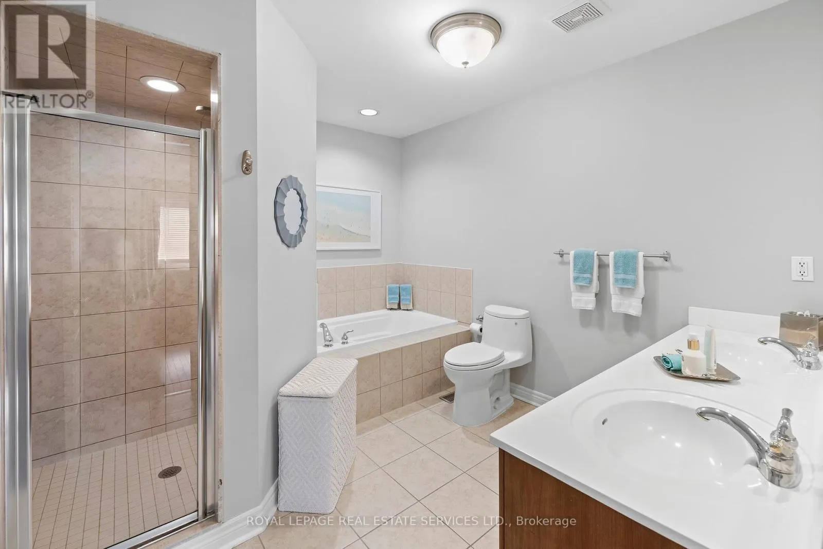 140 KINGSBRIDGE CIRCLE