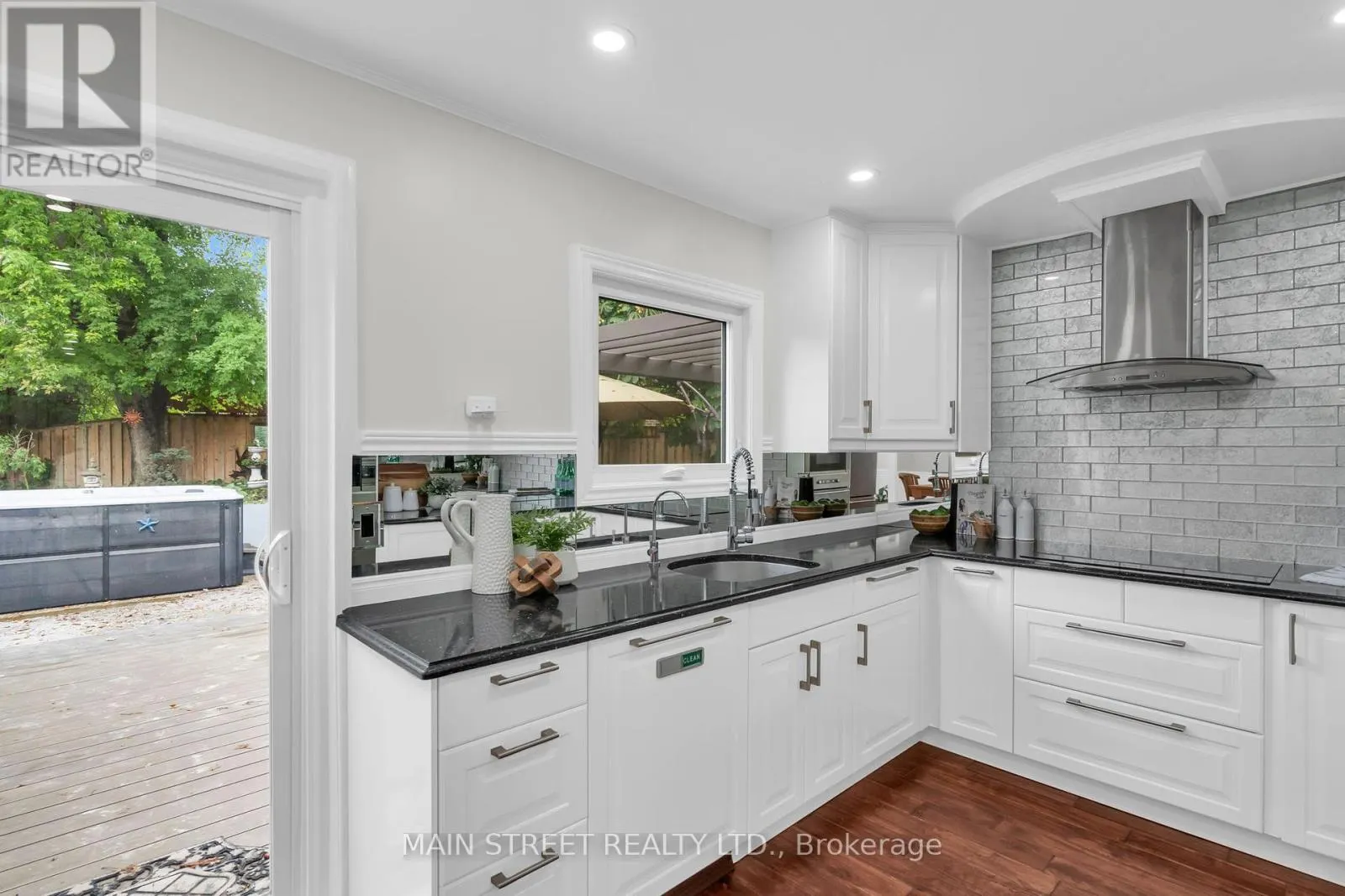 255 MALTON ROAD