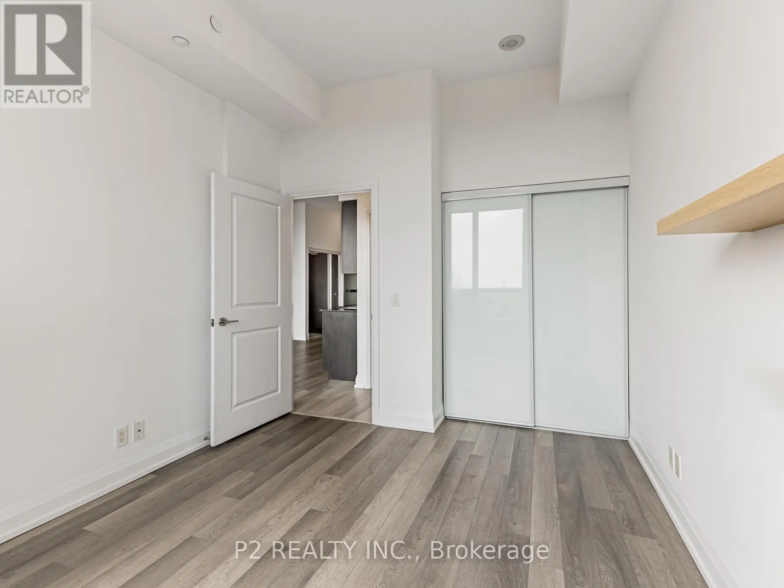 618 - 7900 BATHURST STREET