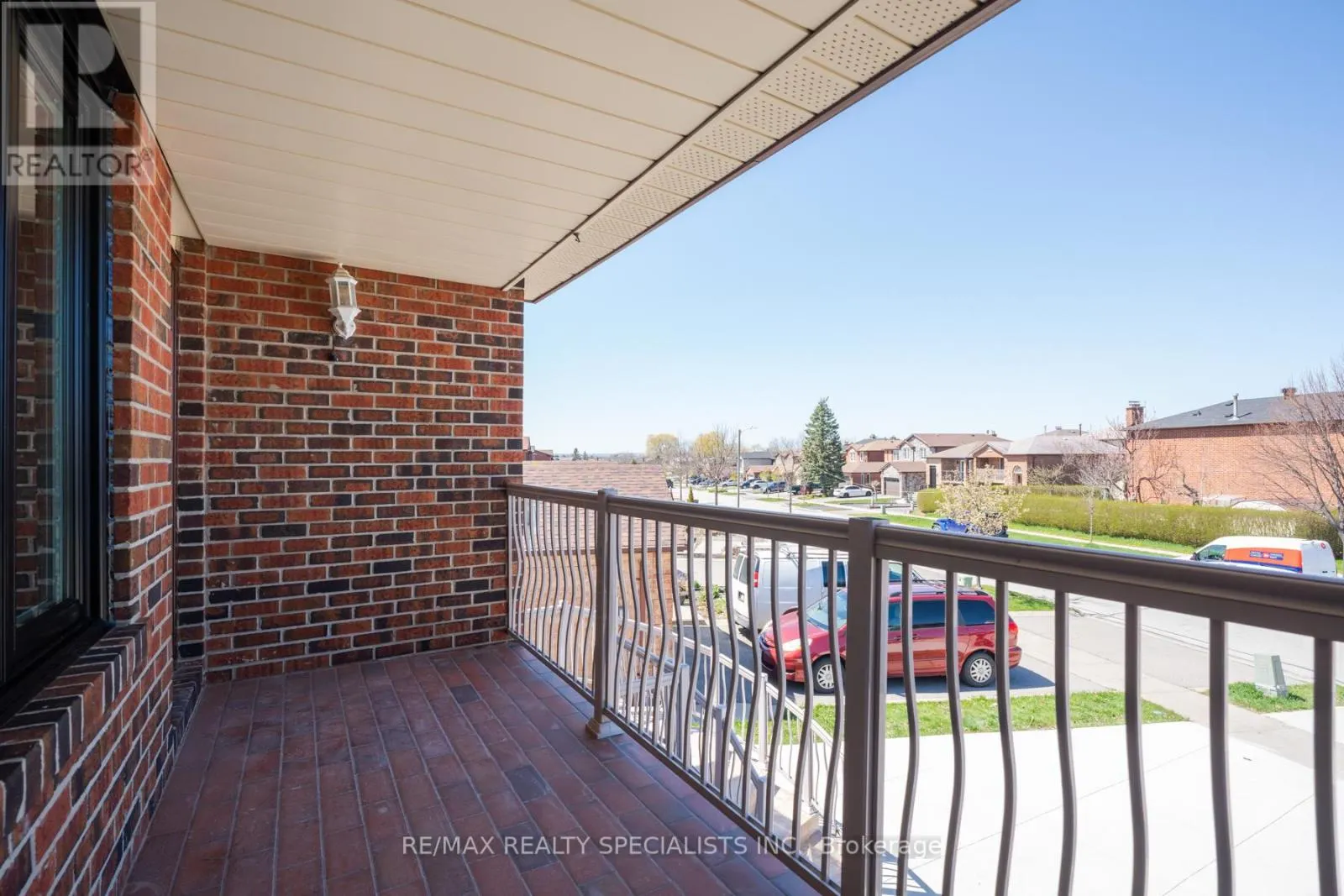 UPPER - 25 TWINBERRY CRESCENT