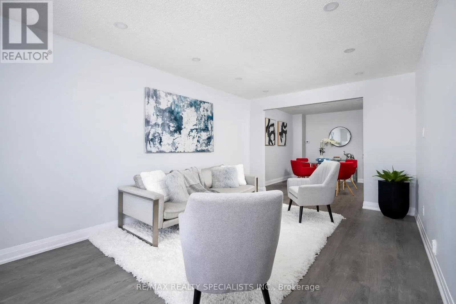 UPPER - 25 TWINBERRY CRESCENT