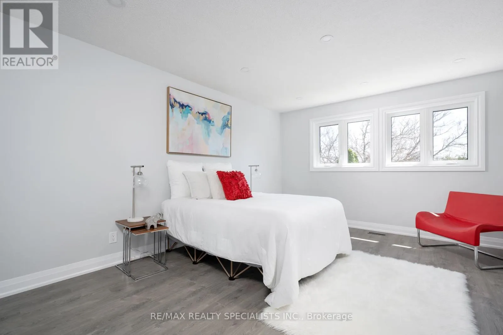 UPPER - 25 TWINBERRY CRESCENT