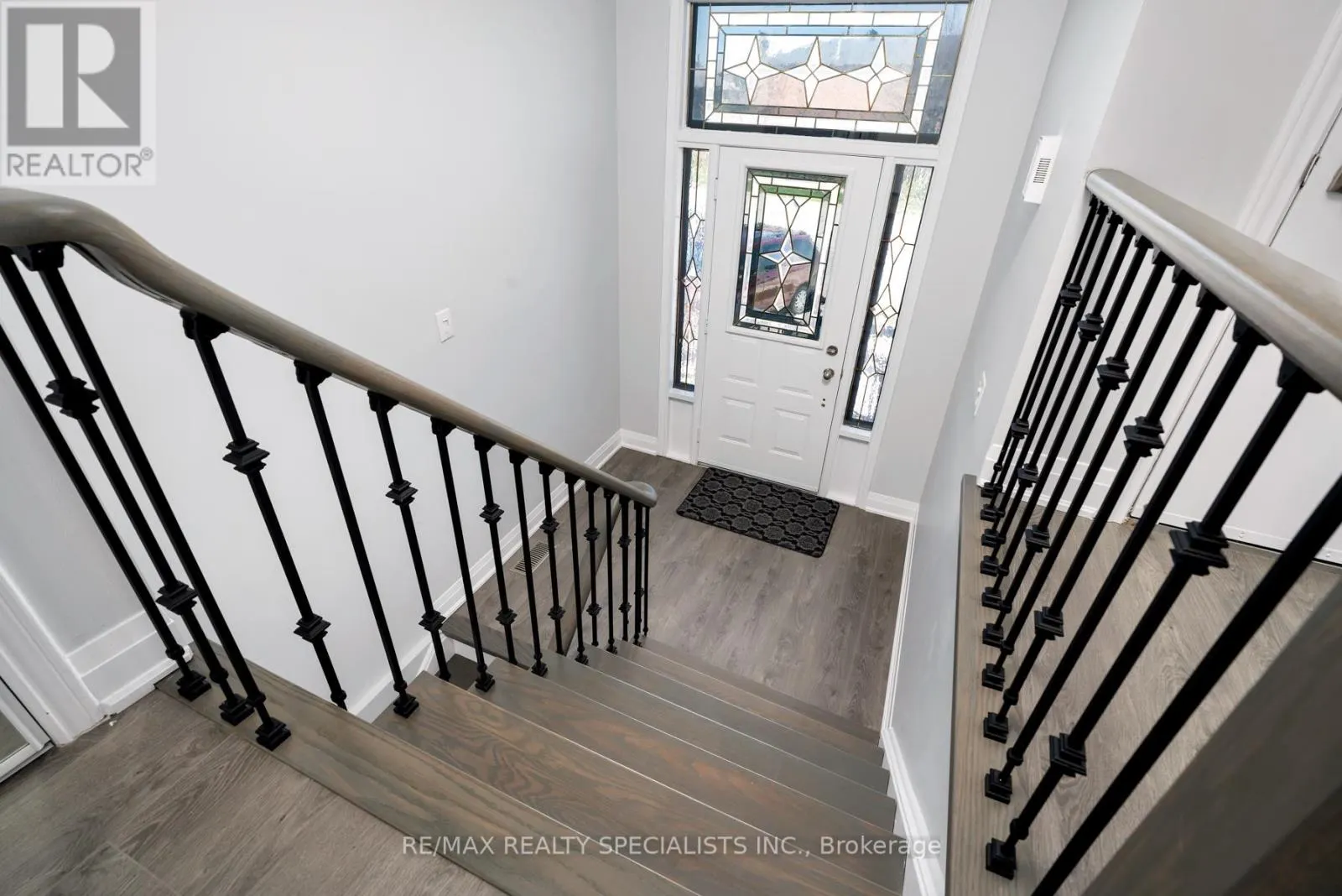 UPPER - 25 TWINBERRY CRESCENT