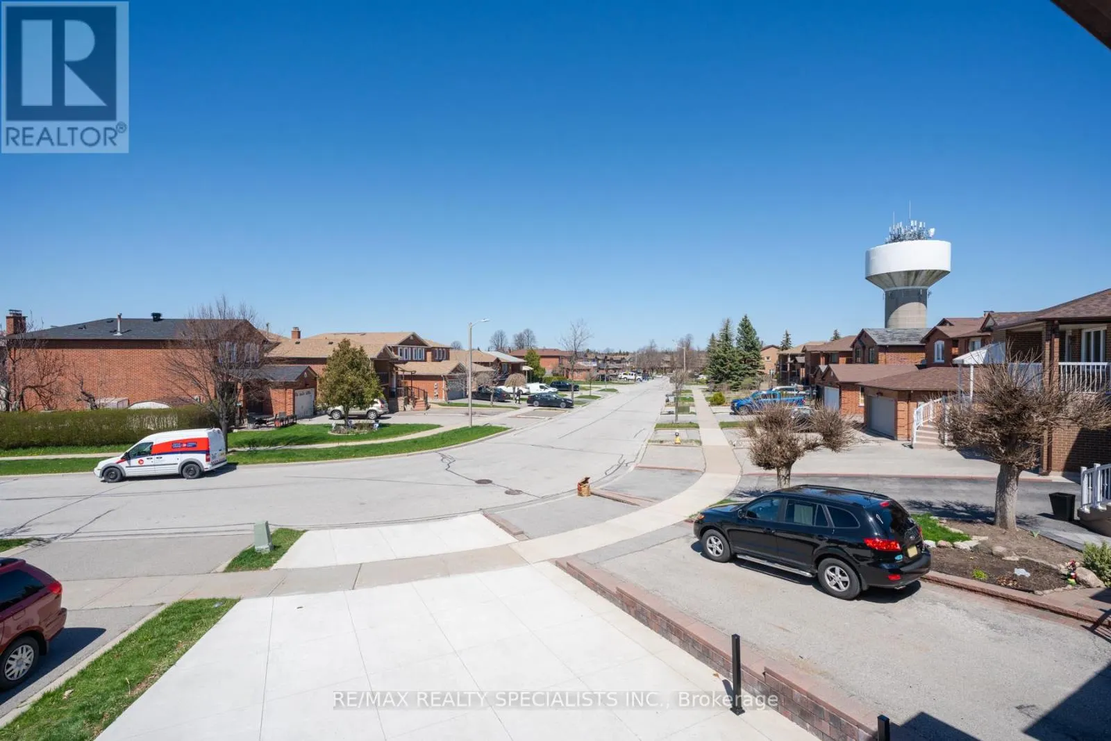 UPPER - 25 TWINBERRY CRESCENT