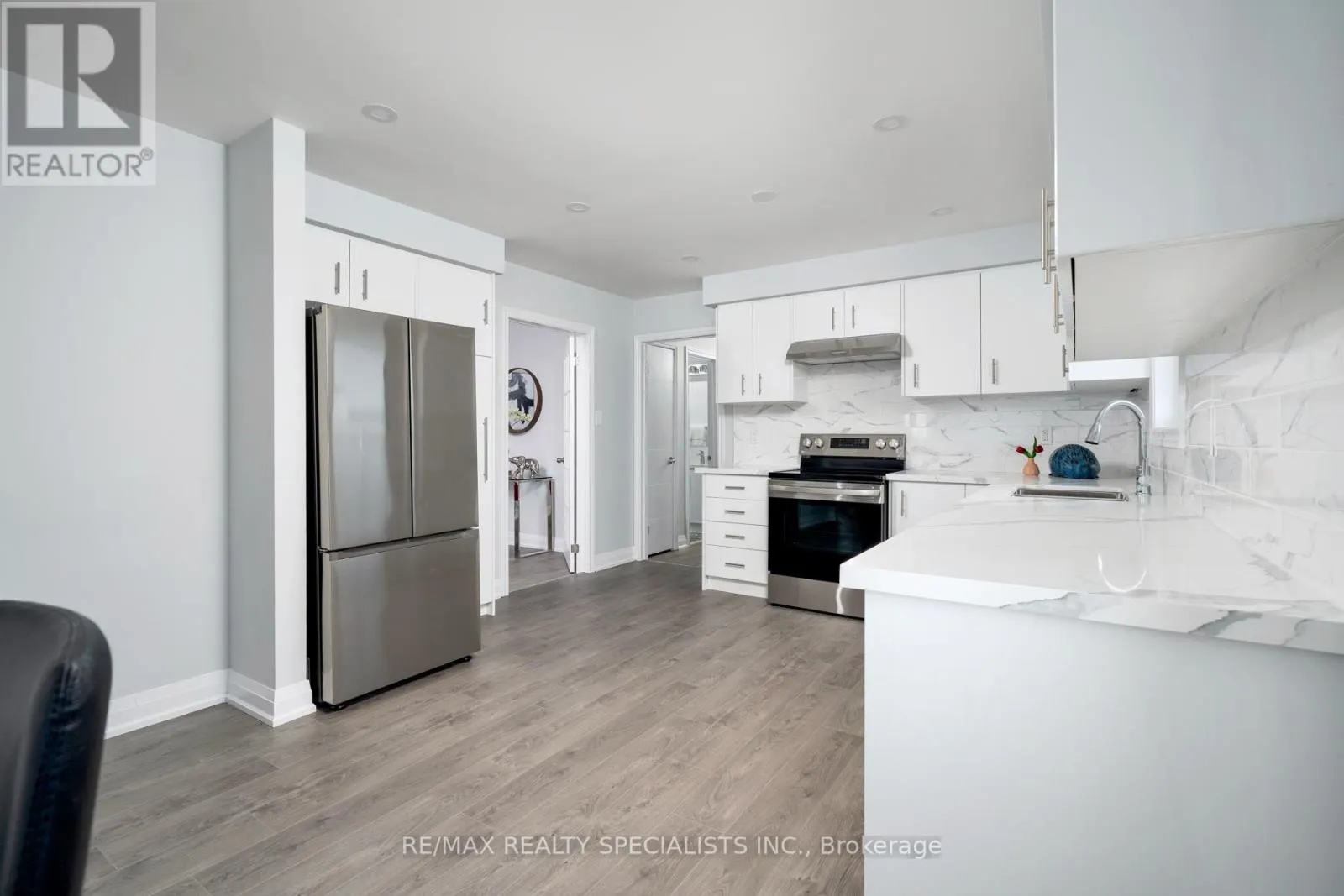 UPPER - 25 TWINBERRY CRESCENT