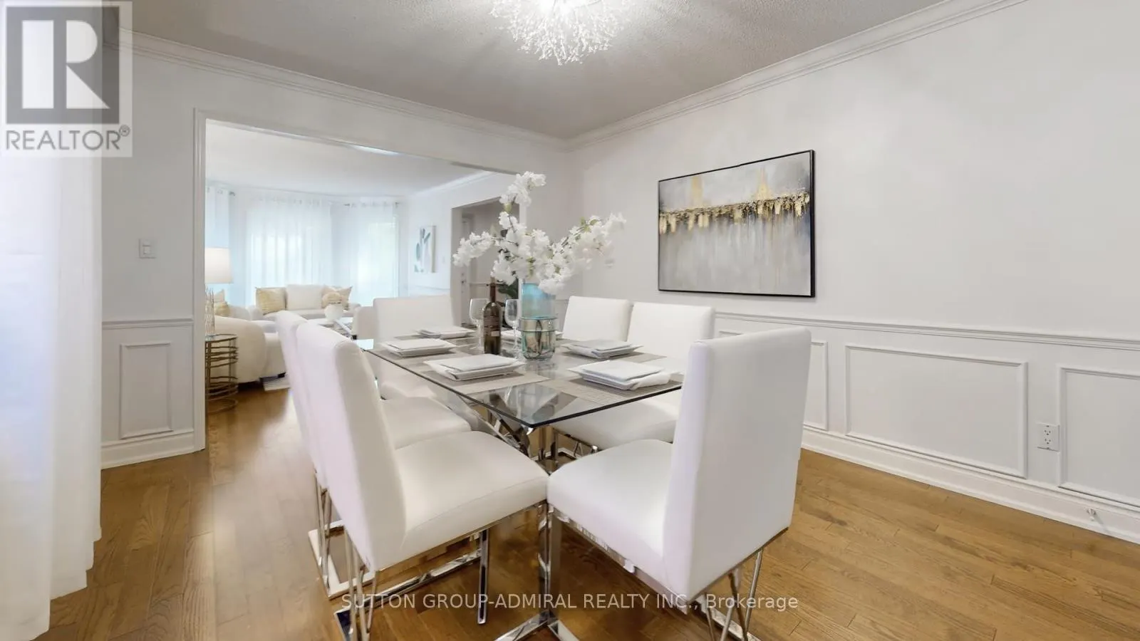 6 MCDOUGALL COURT