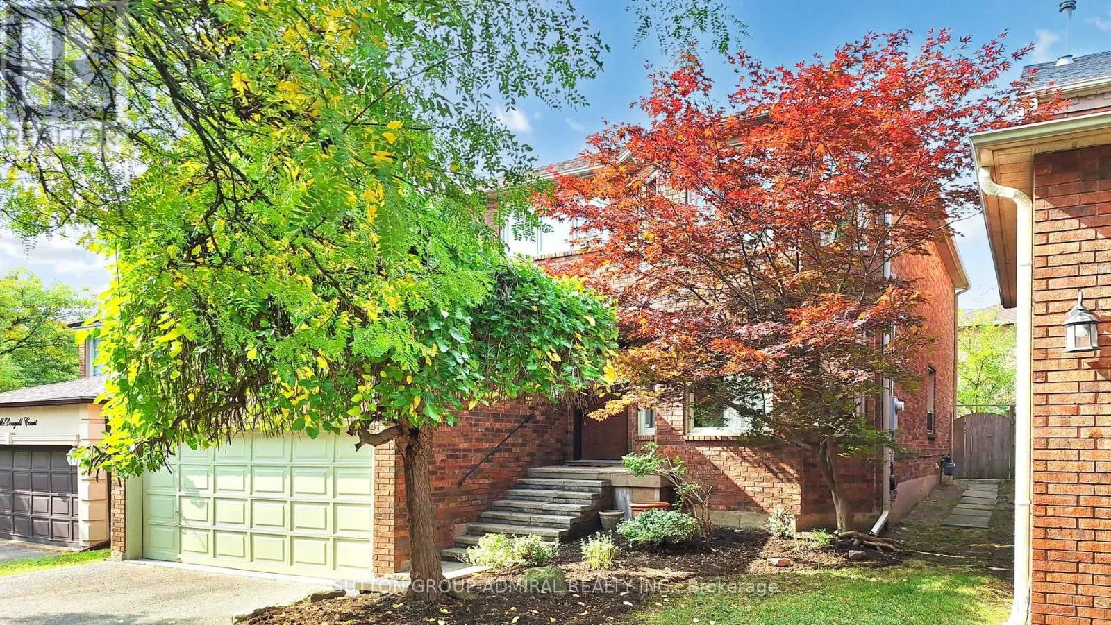 6 MCDOUGALL COURT