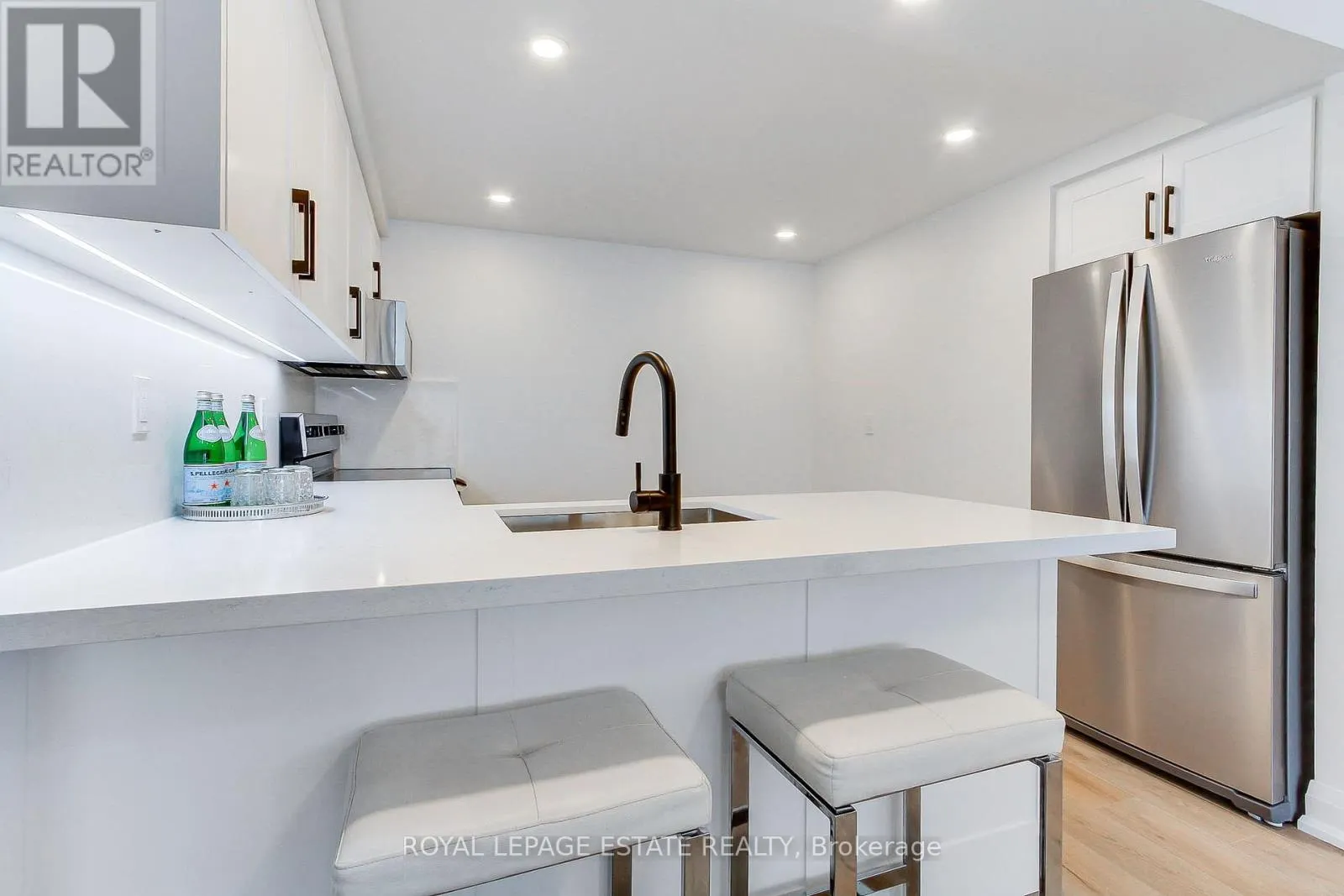 407 - 175 CEDAR AVE AVENUE