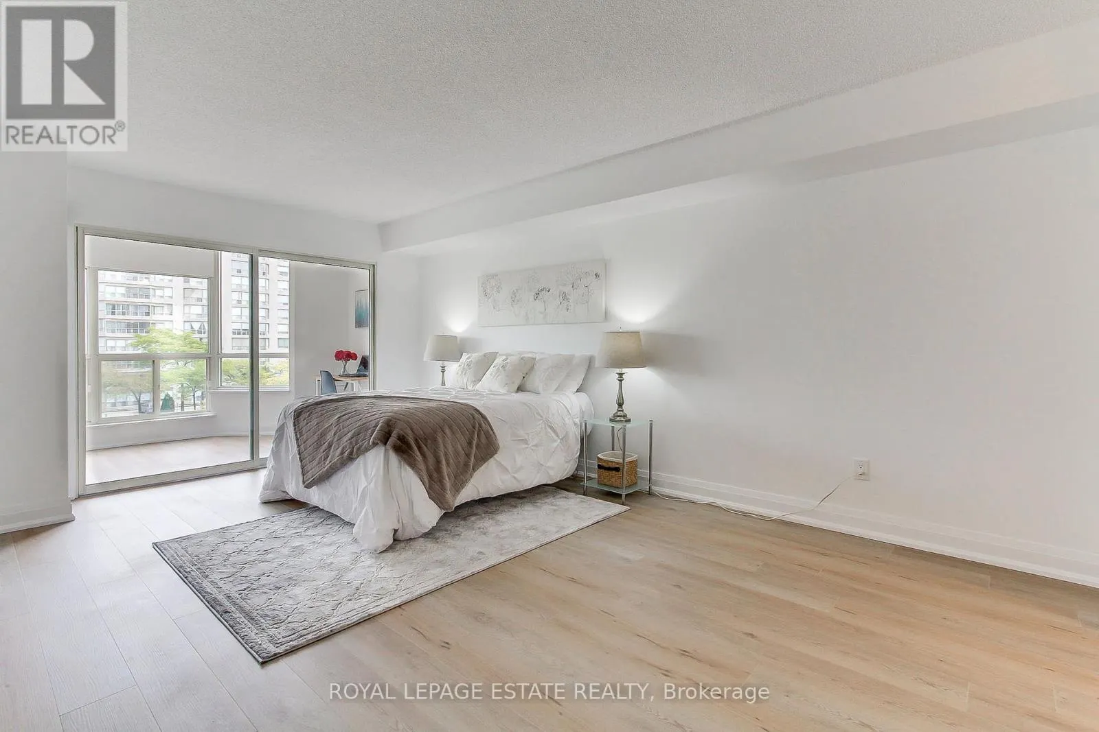 407 - 175 CEDAR AVE AVENUE