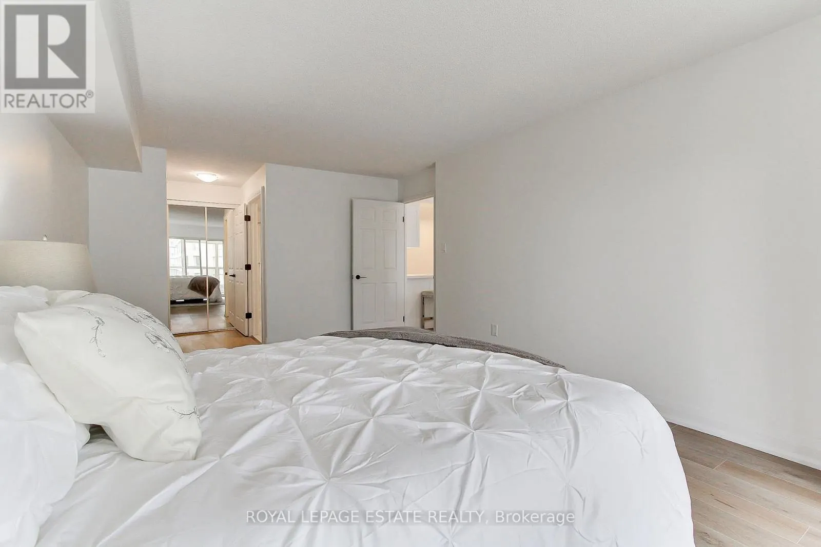 407 - 175 CEDAR AVE AVENUE