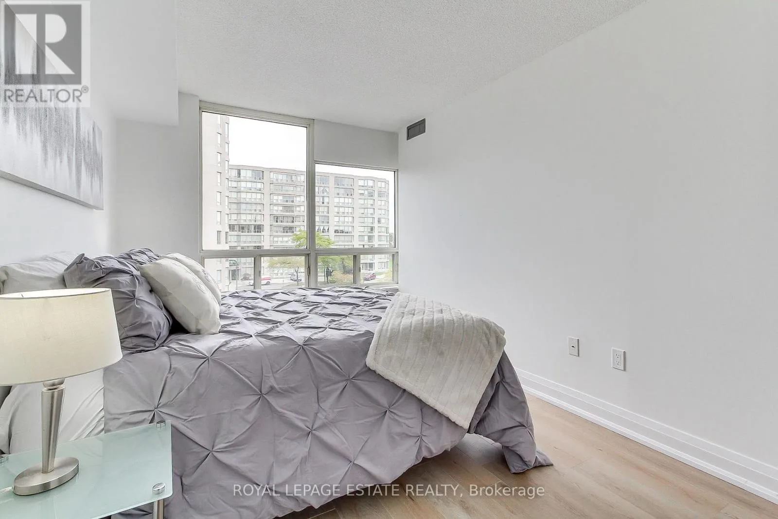 407 - 175 CEDAR AVE AVENUE
