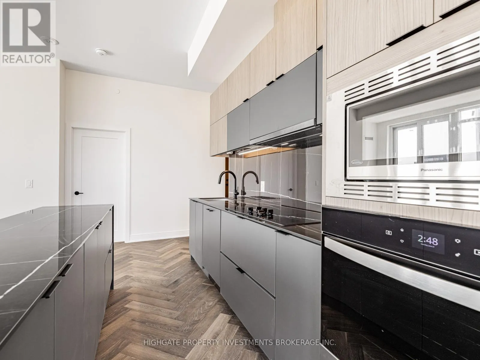 1403 - 8888 YONGE STREET
