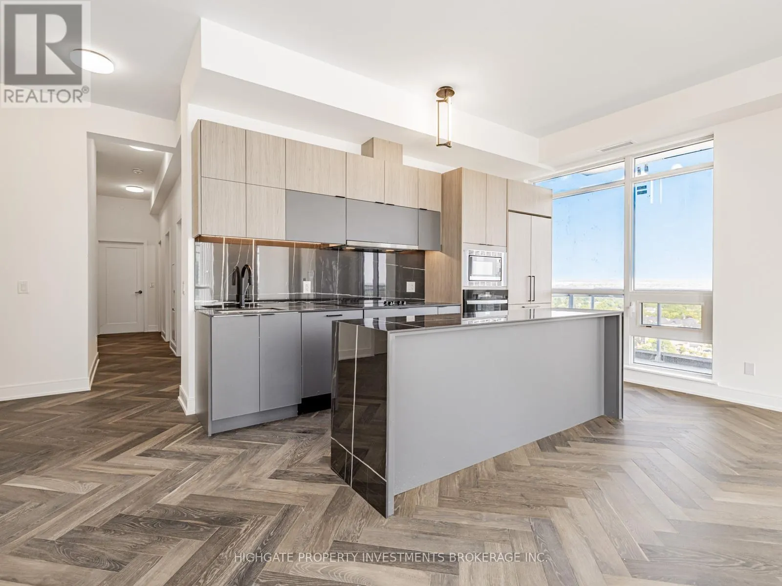 1403 - 8888 YONGE STREET
