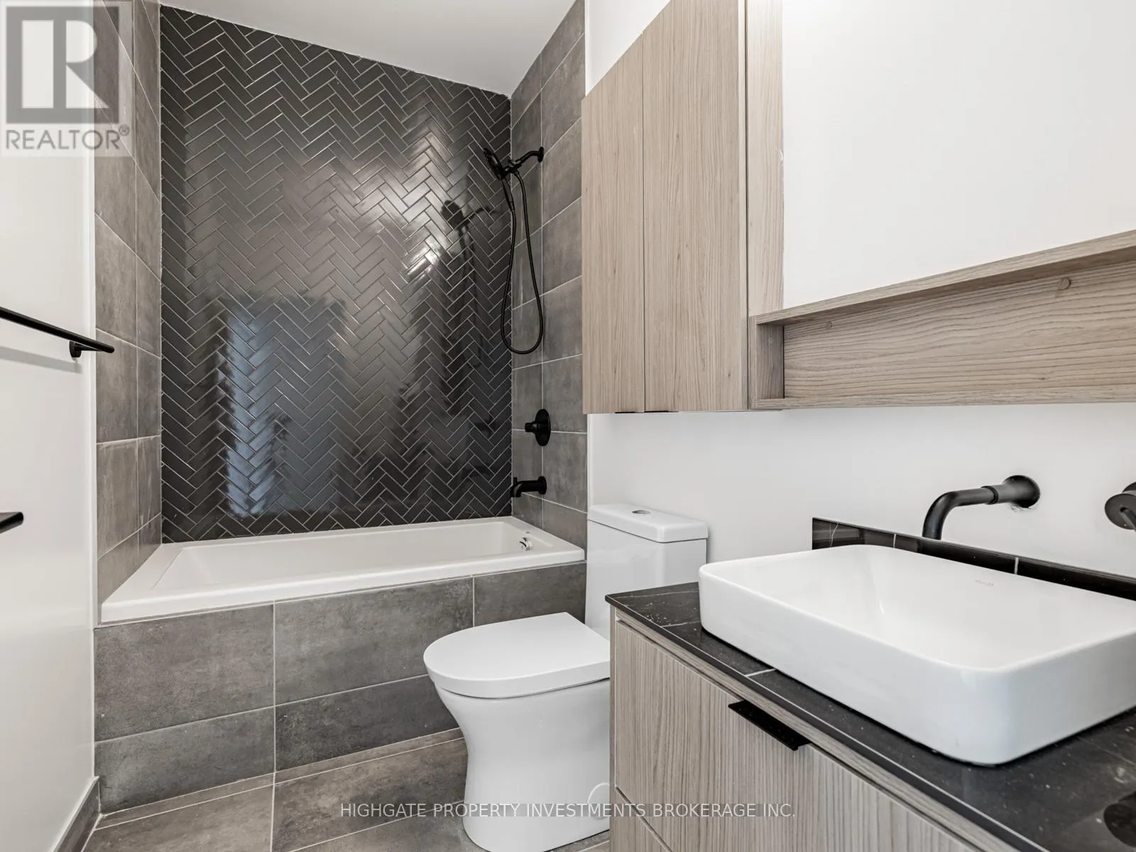 1403 - 8888 YONGE STREET