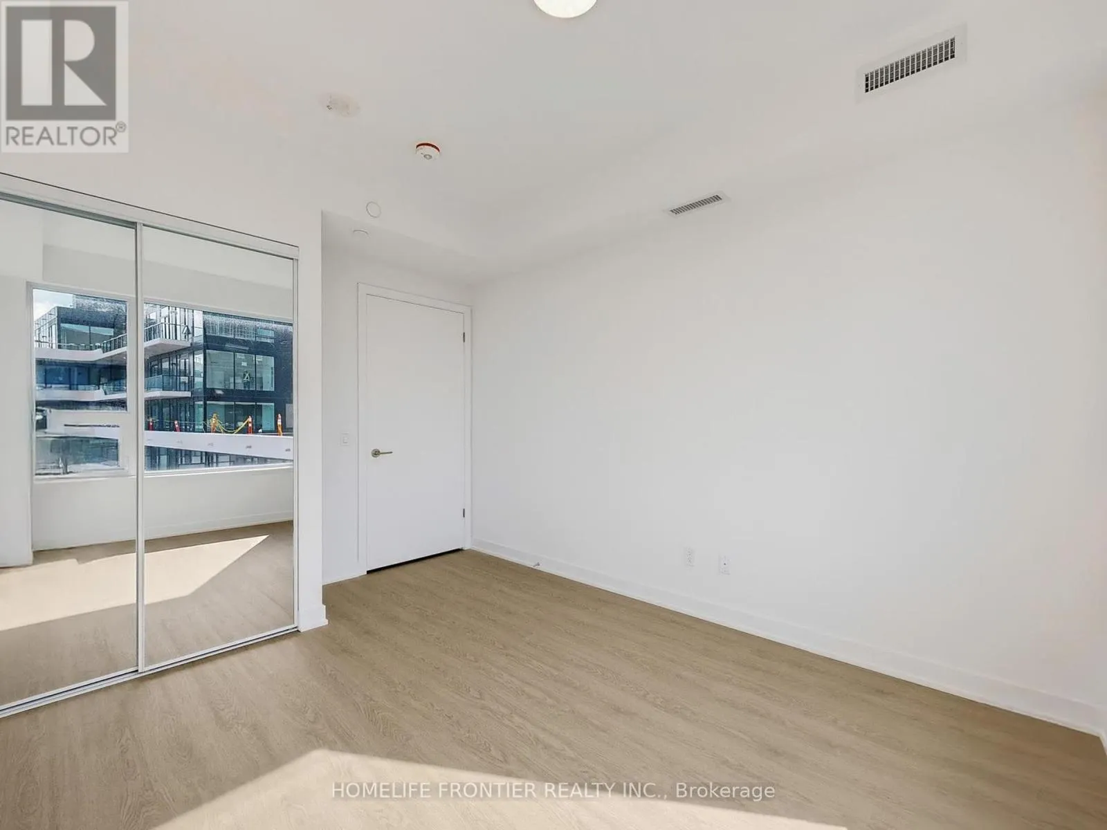 802 - 8188 YONGE STREET