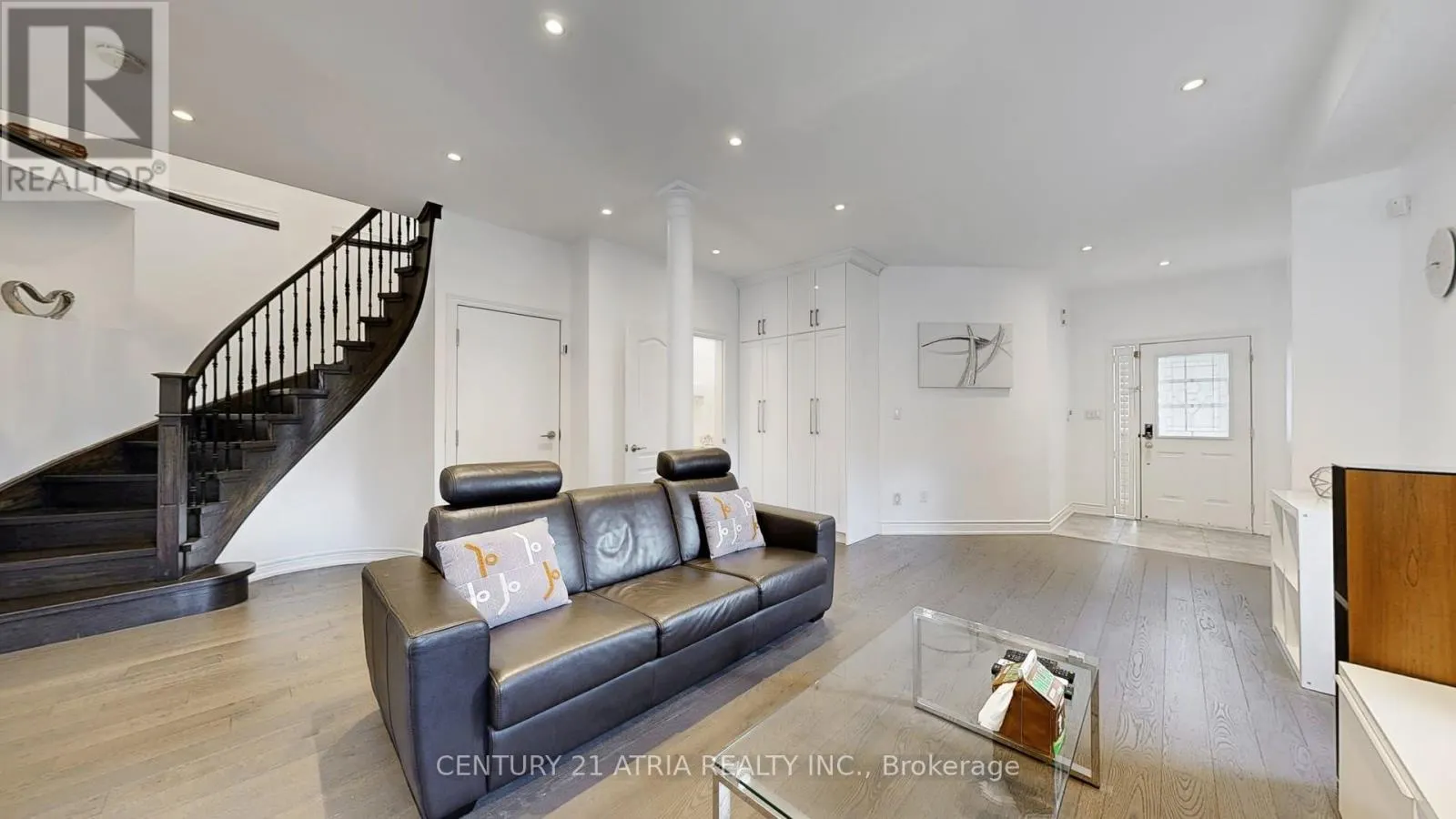 57 MELBOURNE DRIVE
