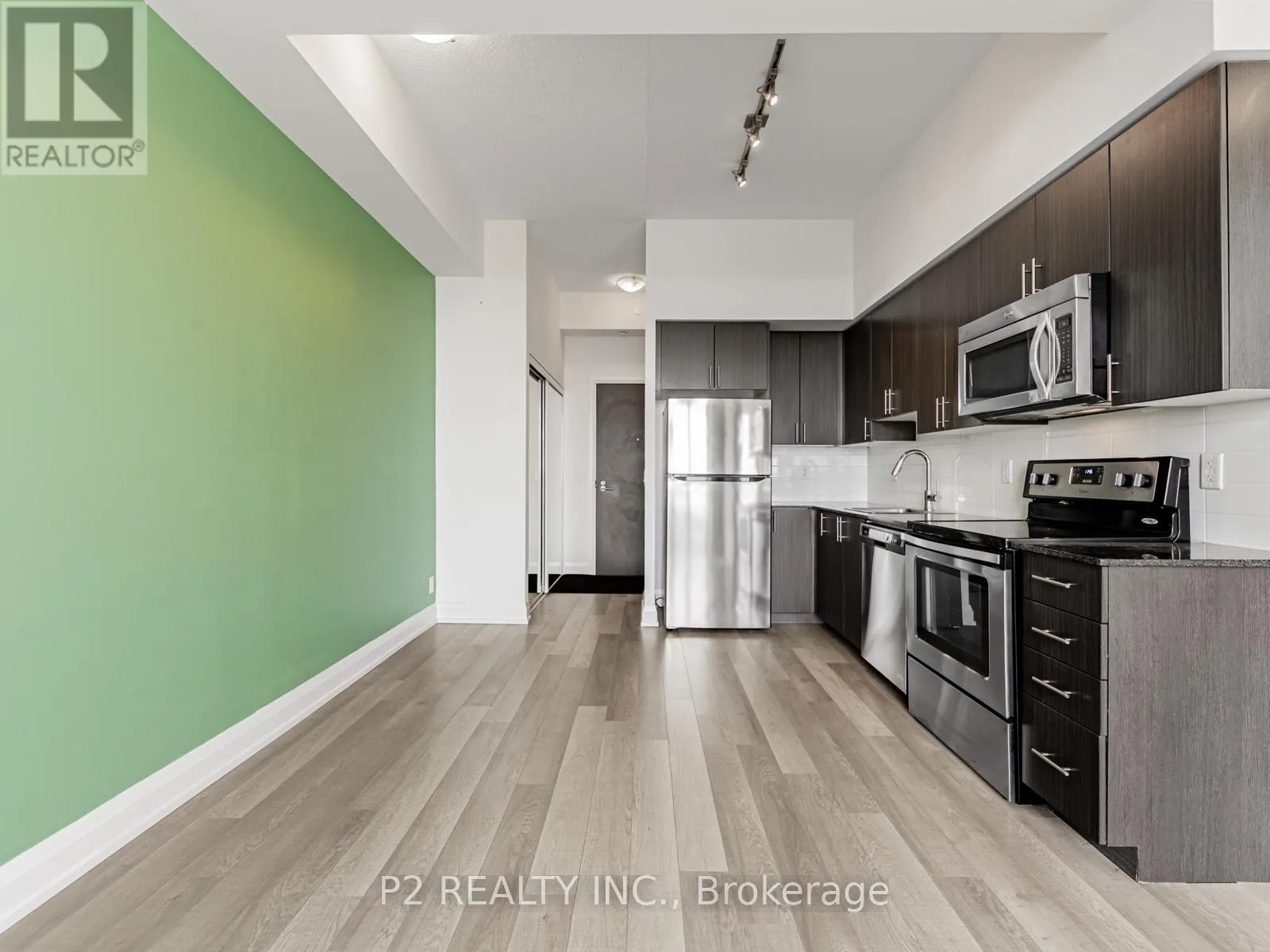 618 - 7900 BATHURST STREET