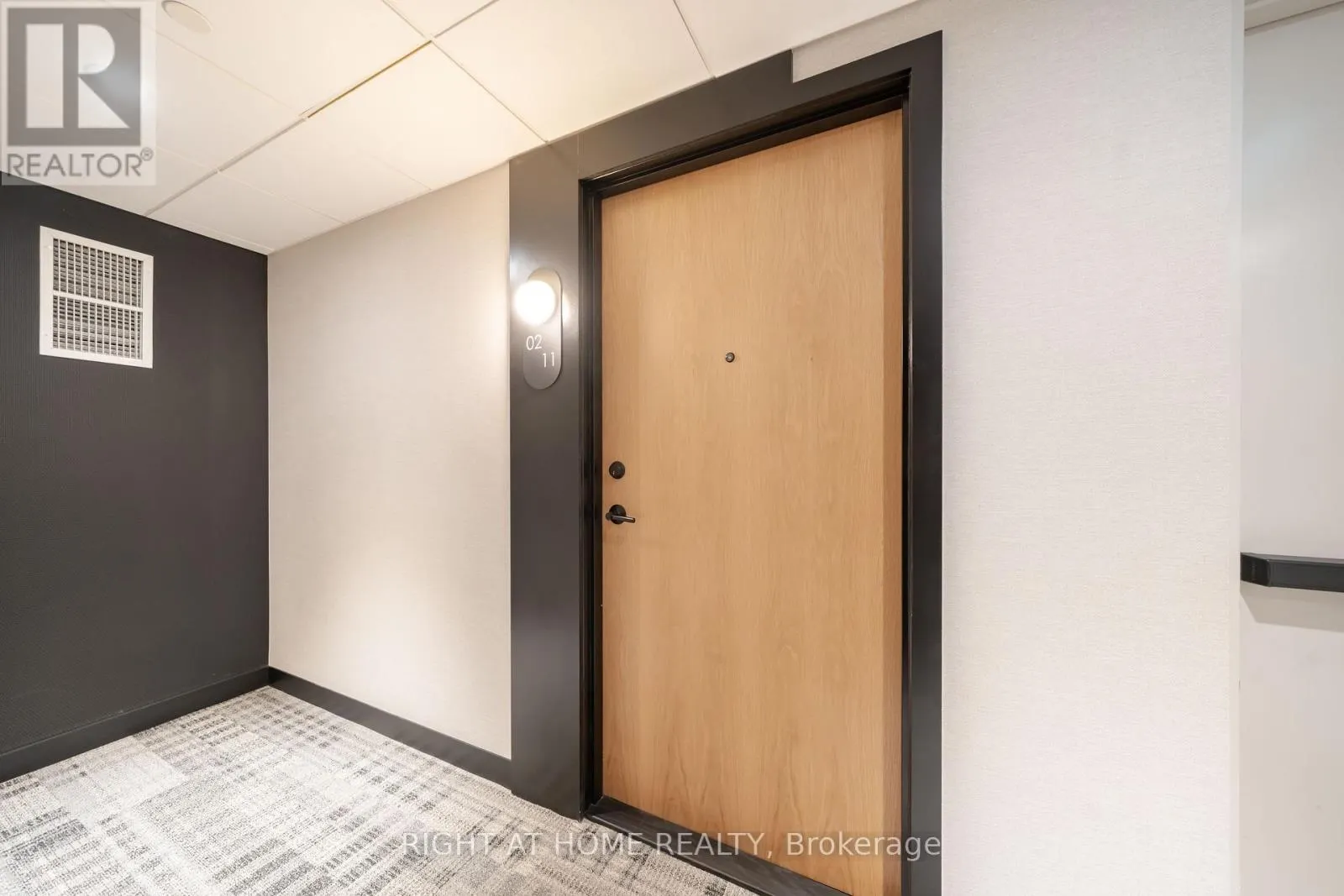 7950 BATHURST STREET