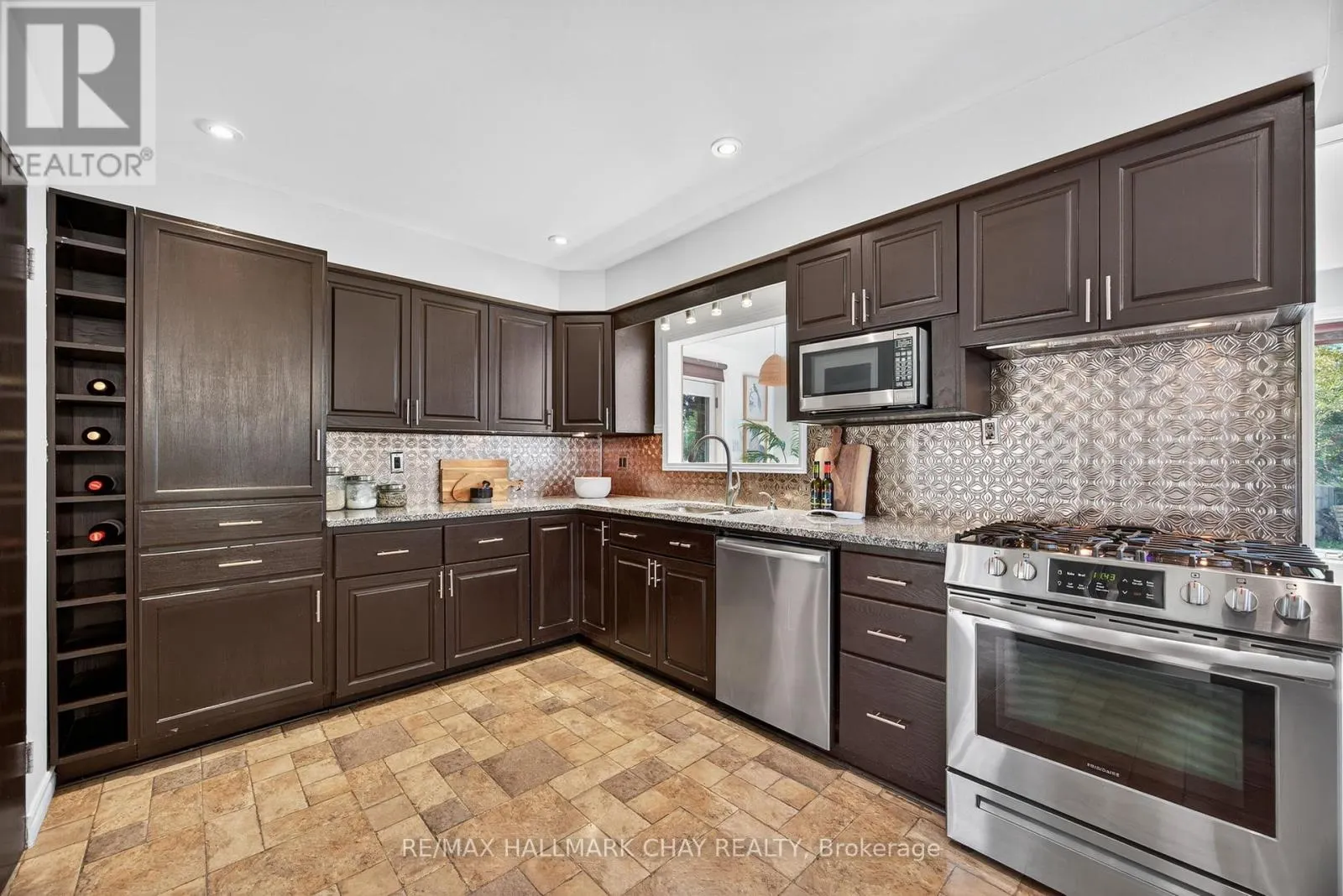 209 NEWHOLME CIRCLE