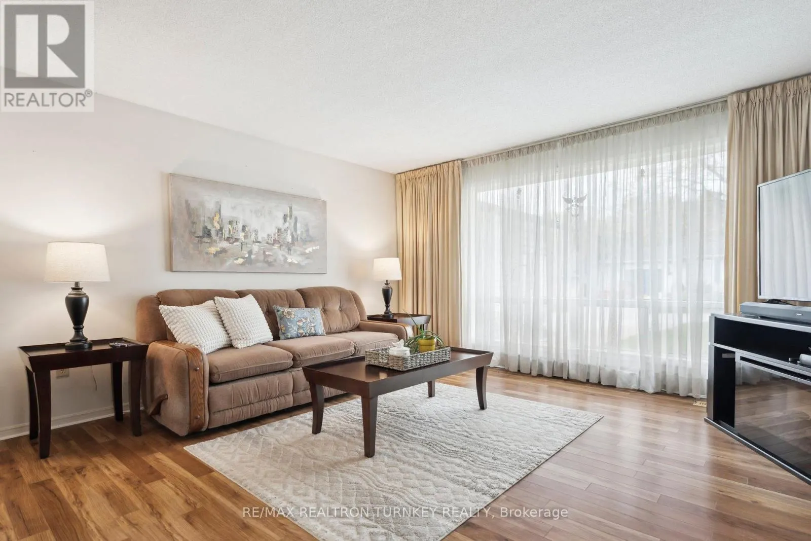 36 TECUMSETH PINES DRIVE