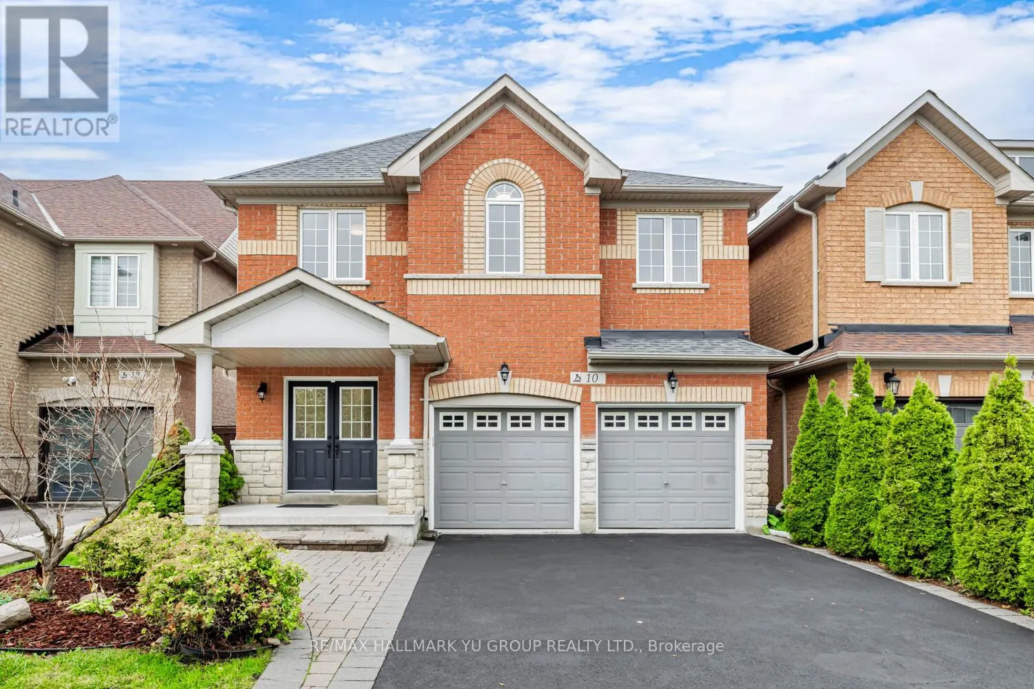 10 PALMETTE DRIVE