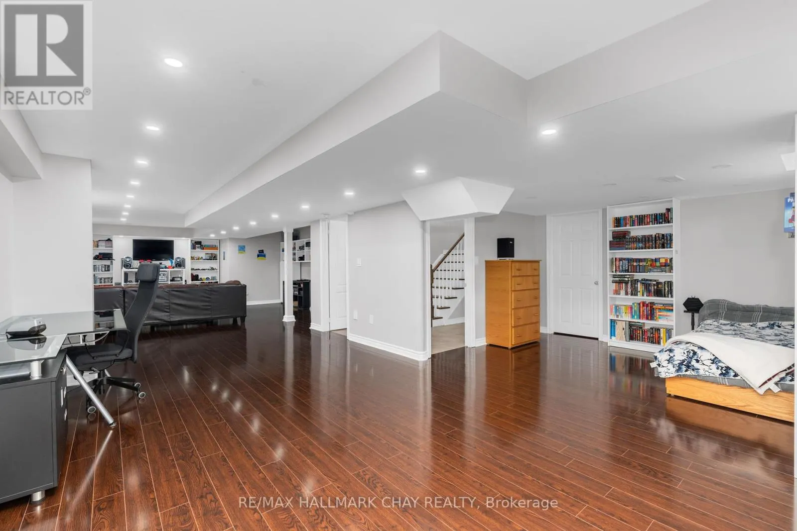 117 MOUNT CRESCENT