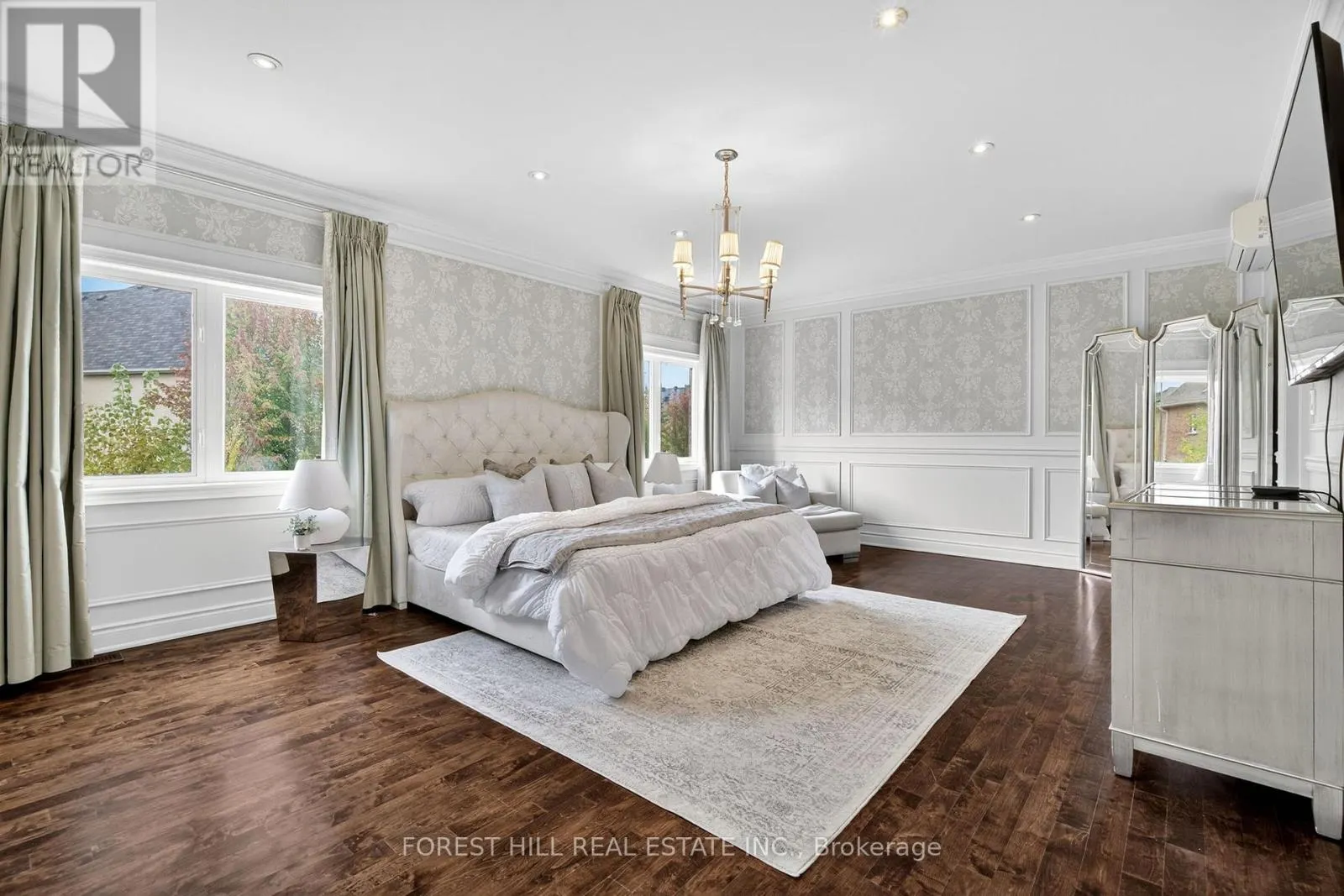 110 COOK'S MILL CRESCENT