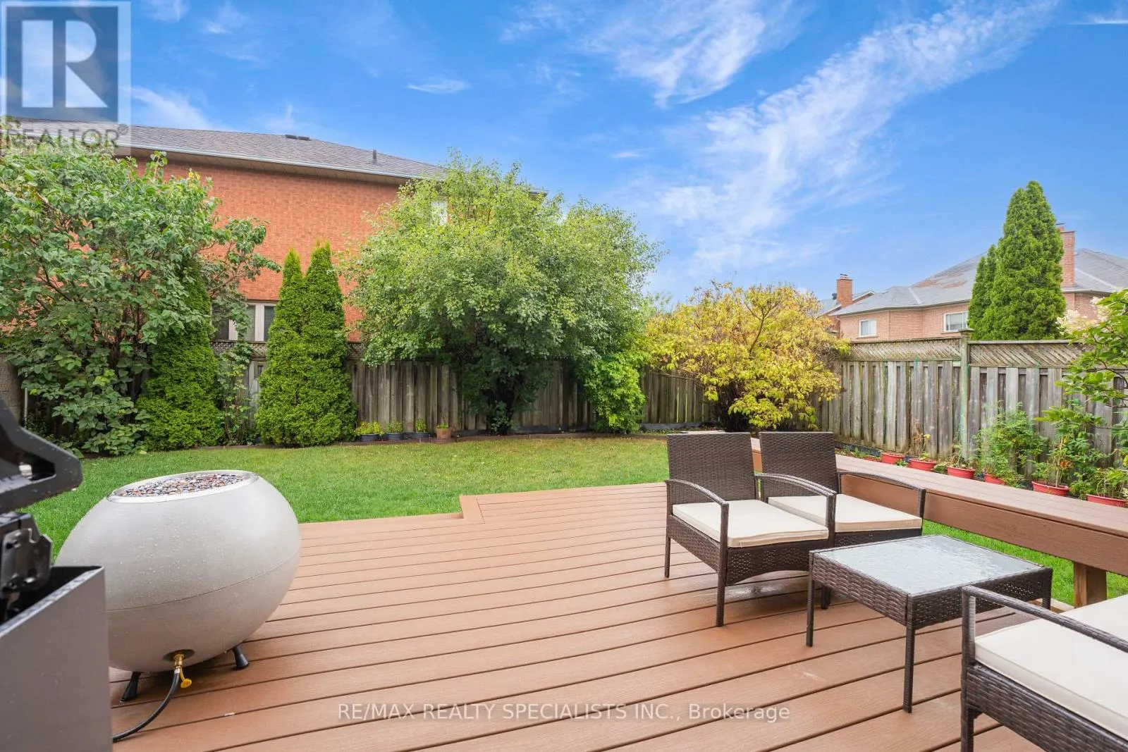 36 DEVONSLEIGH BOULEVARD